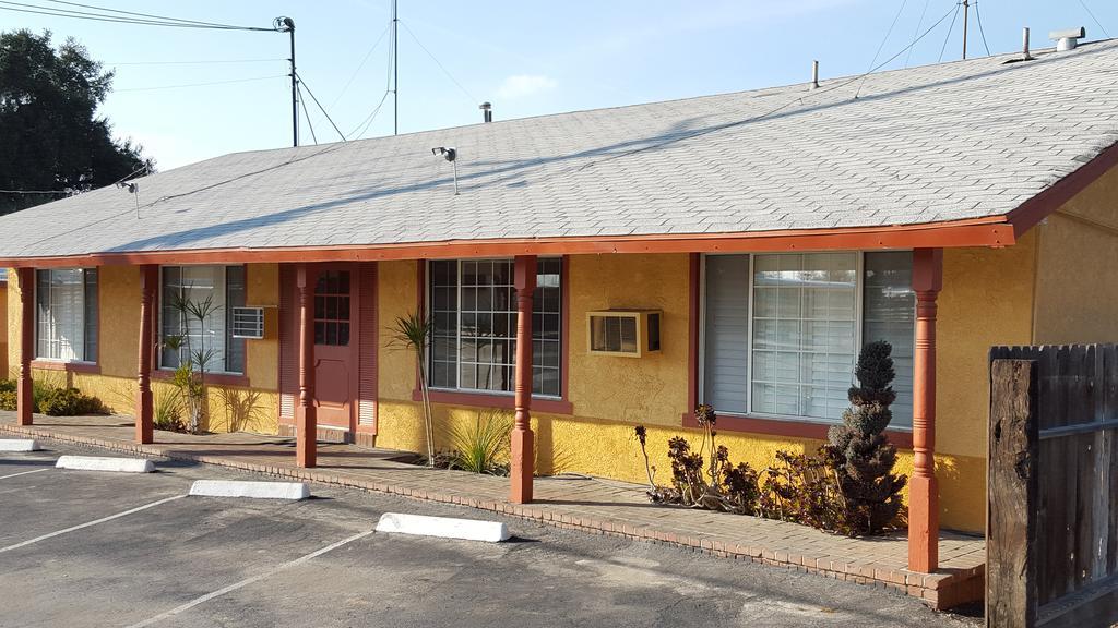 Reedley Inn Kültér fotó